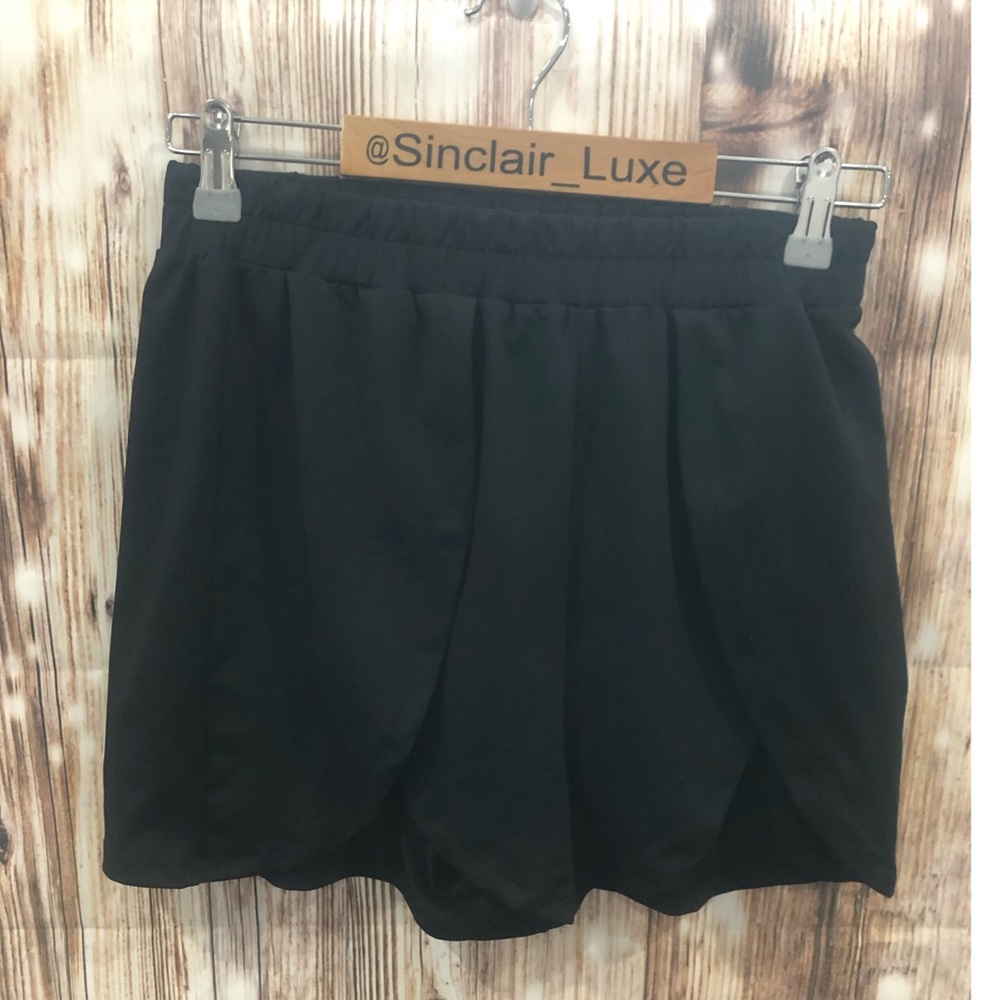 ivyrevel vilnius shorts